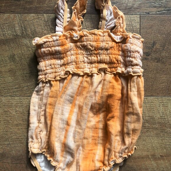 Cat & Jack Baby Girls Orange Tie Dyed Romper elastic straps size 6 to 9 months - Picture 4 of 4